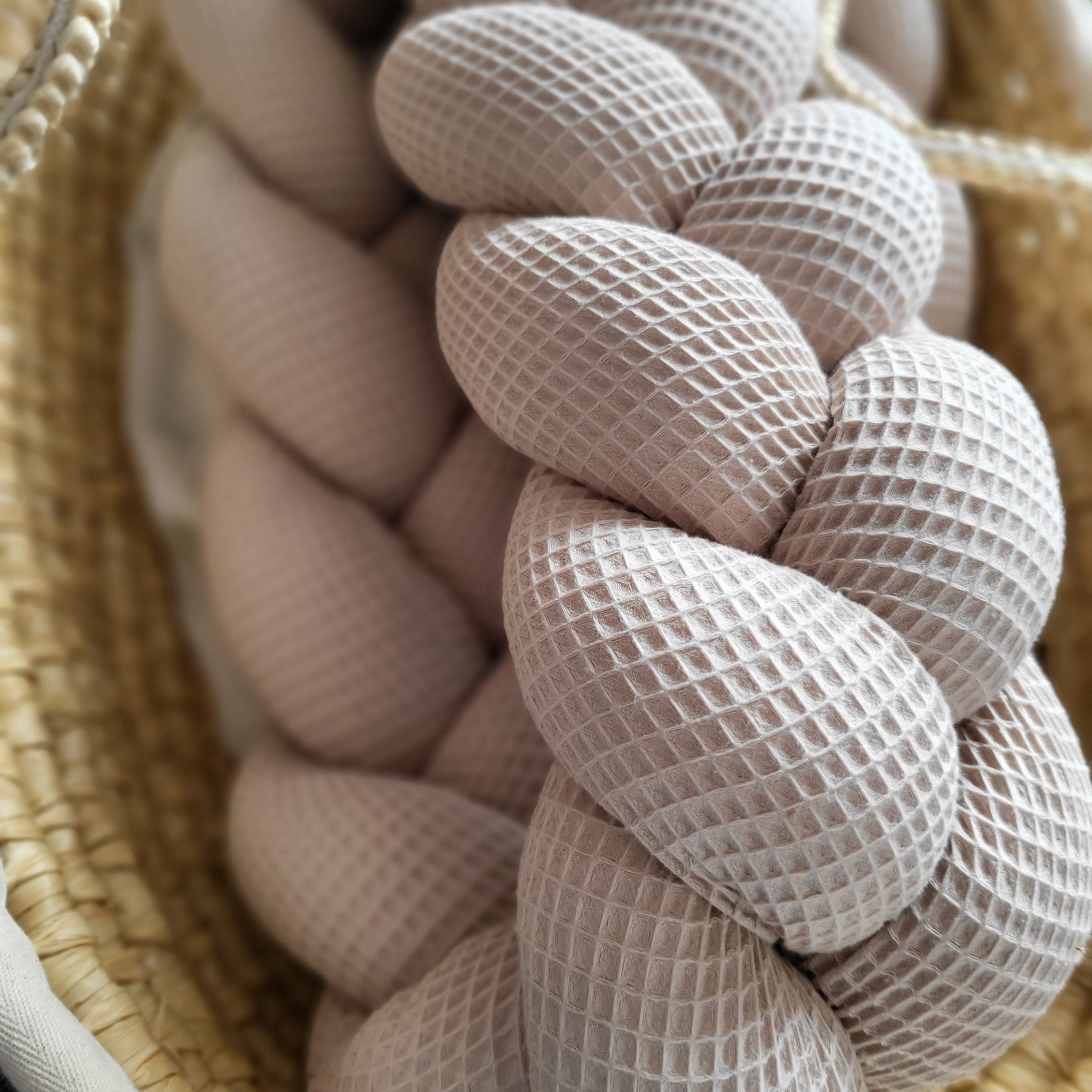 Geflochtene Bettschnecke / Bettschlange Waffelpique