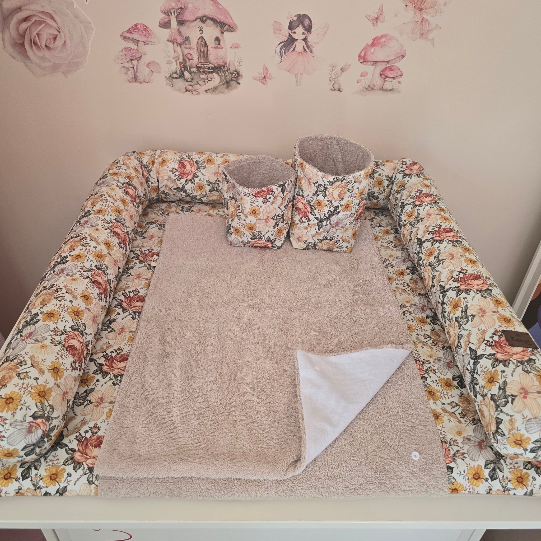 Wickelplatz-Komplettset Retroblume